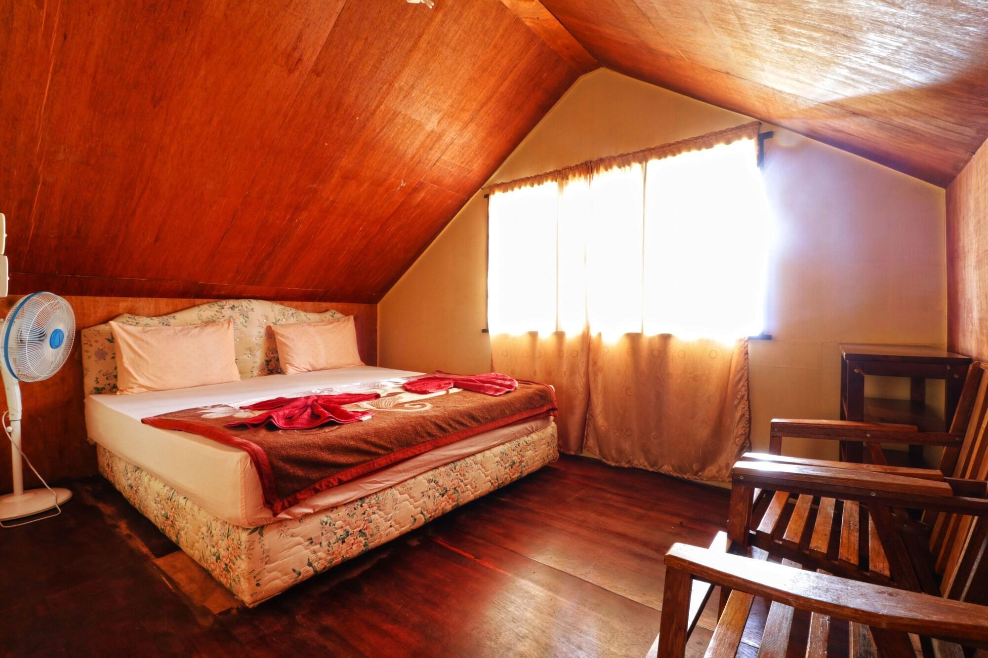 Tuk Tuk Timbul Bungalows Εξωτερικό φωτογραφία